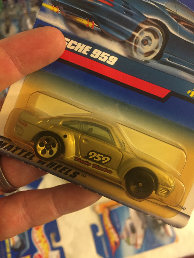 Illustration for article titled Colossal Die-Cast Collection - Box 67 - Whattaya Know, Hot Wheels!